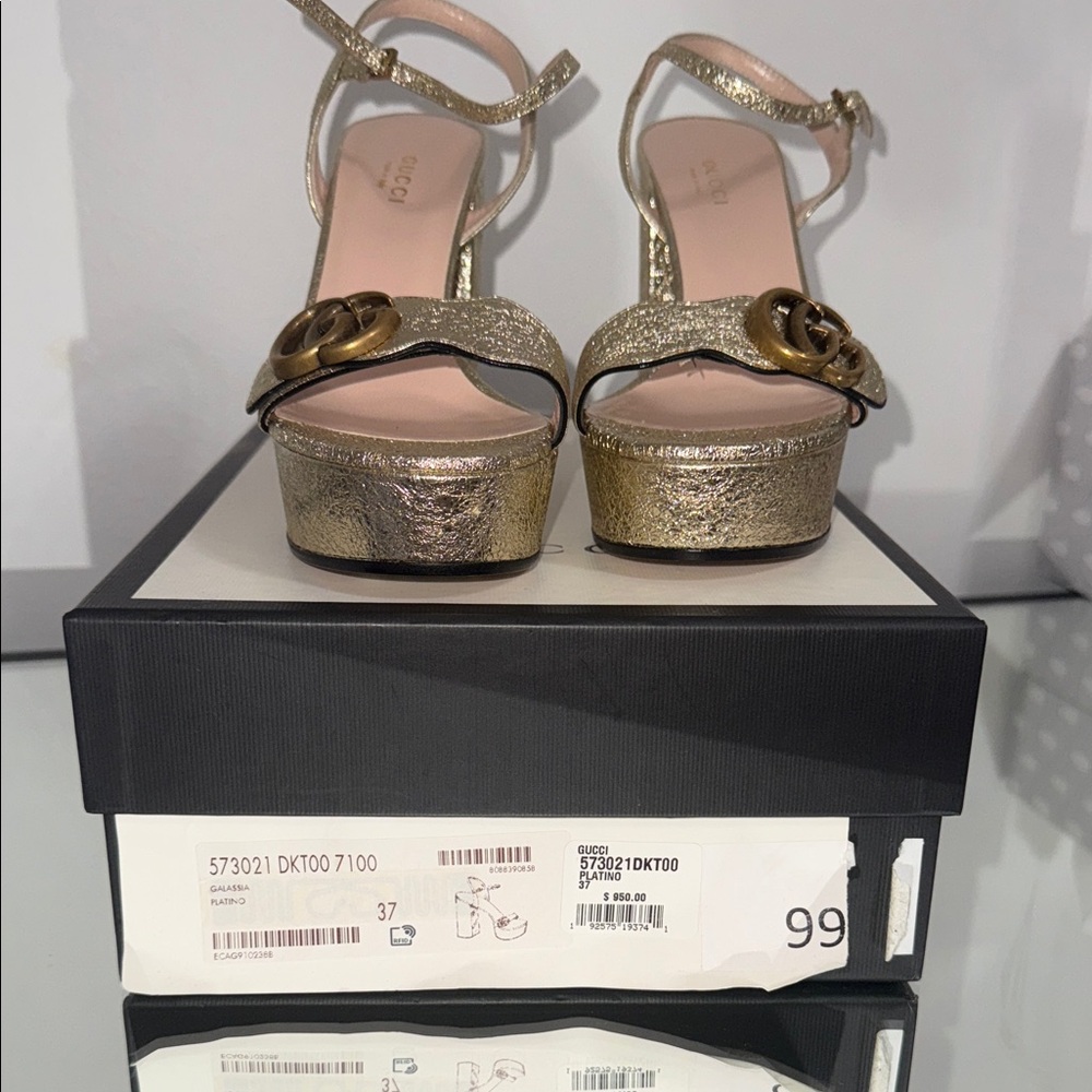 Gucci Metallic Gold Women's Heels - Picture 7 of 11